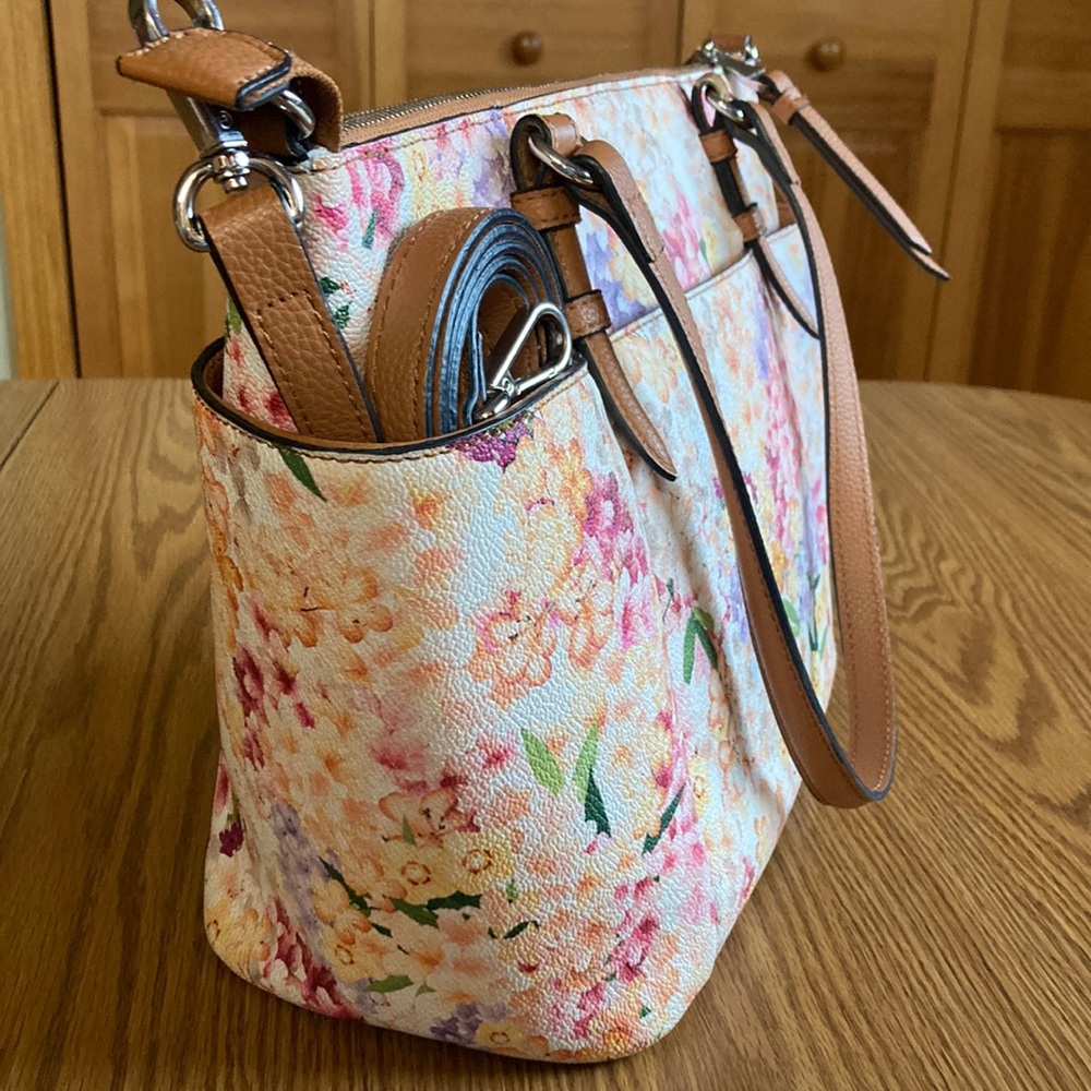 Dana Buchman “Cherry Tote” Crossbody Satchel - Picture 6 of 15